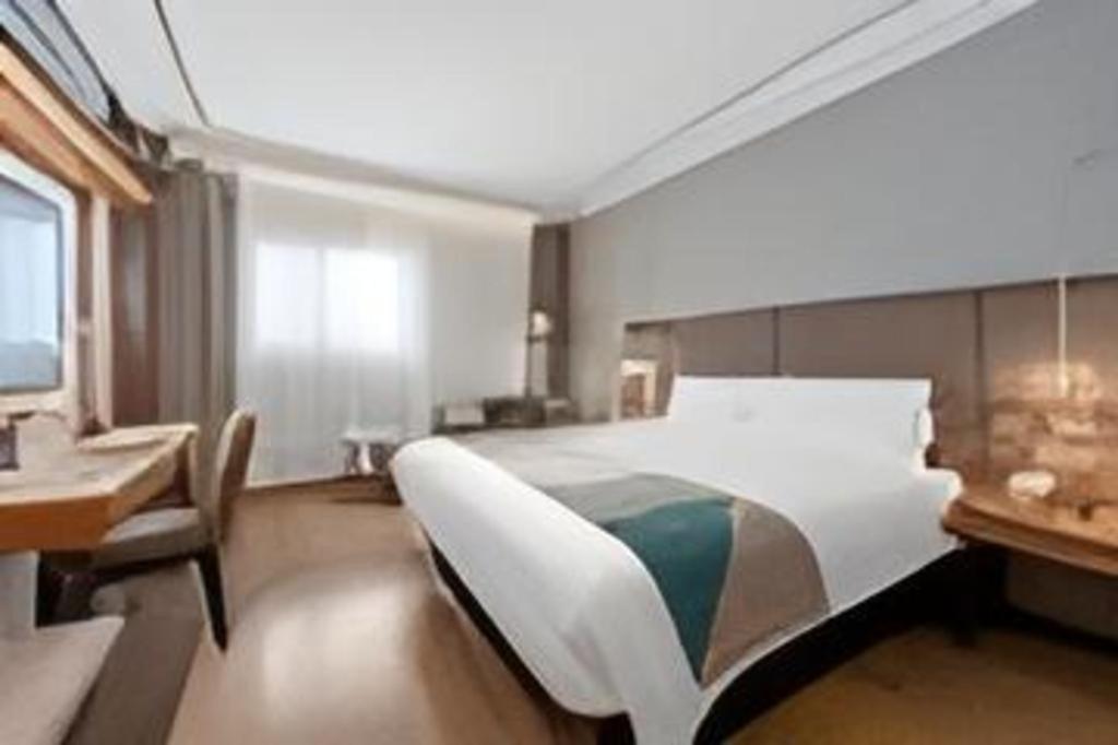 Yitel Premium Zhongshan Park Hotel Shanghai