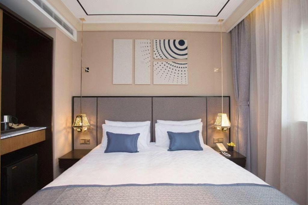 Hotel Yitel Premium Zhongshan Park