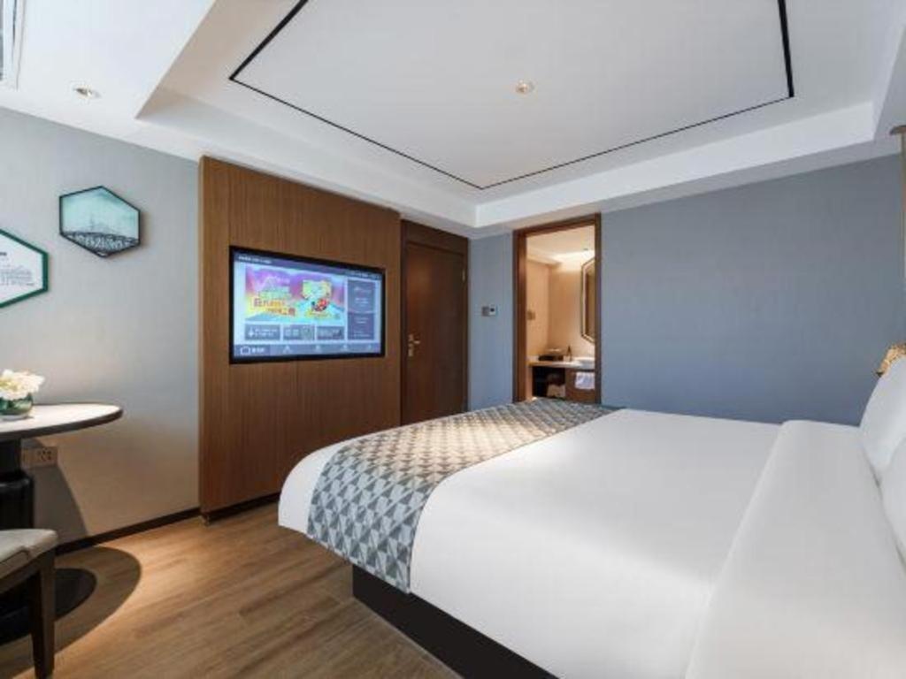 Hotel Yitel Premium Zhongshan Park 4*